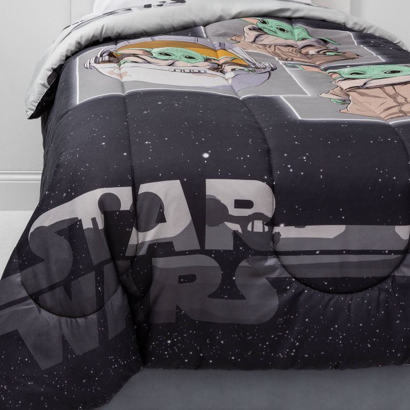 Twin Star Wars: The Mandalorian The Child Comforter