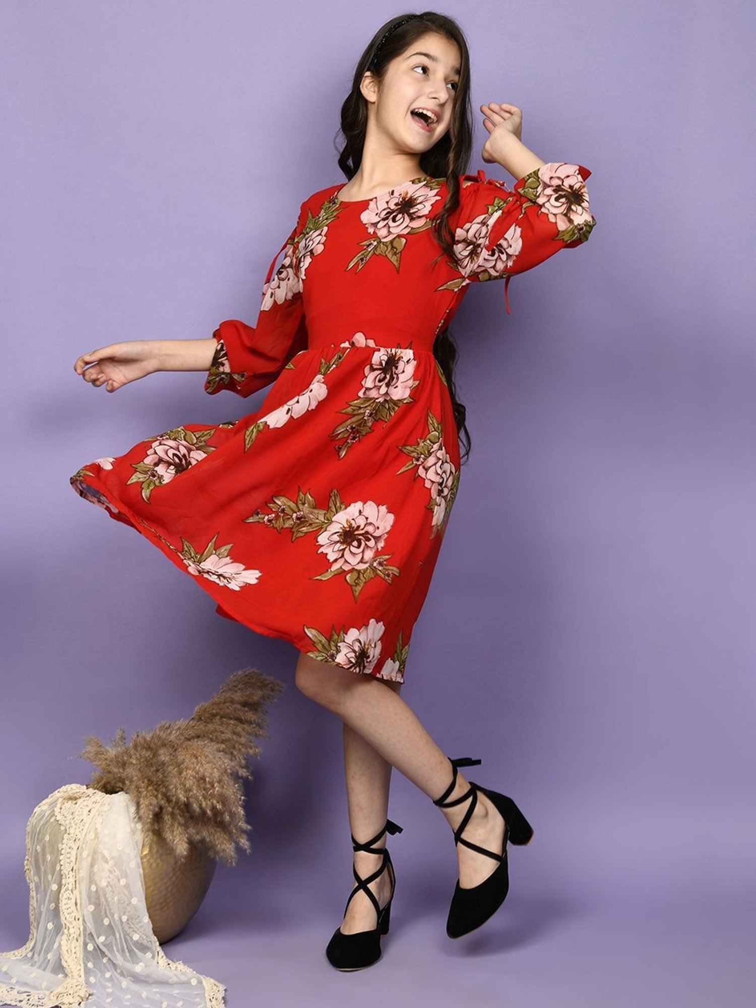 LilPicks Kids Red & Green Floral Print Dress