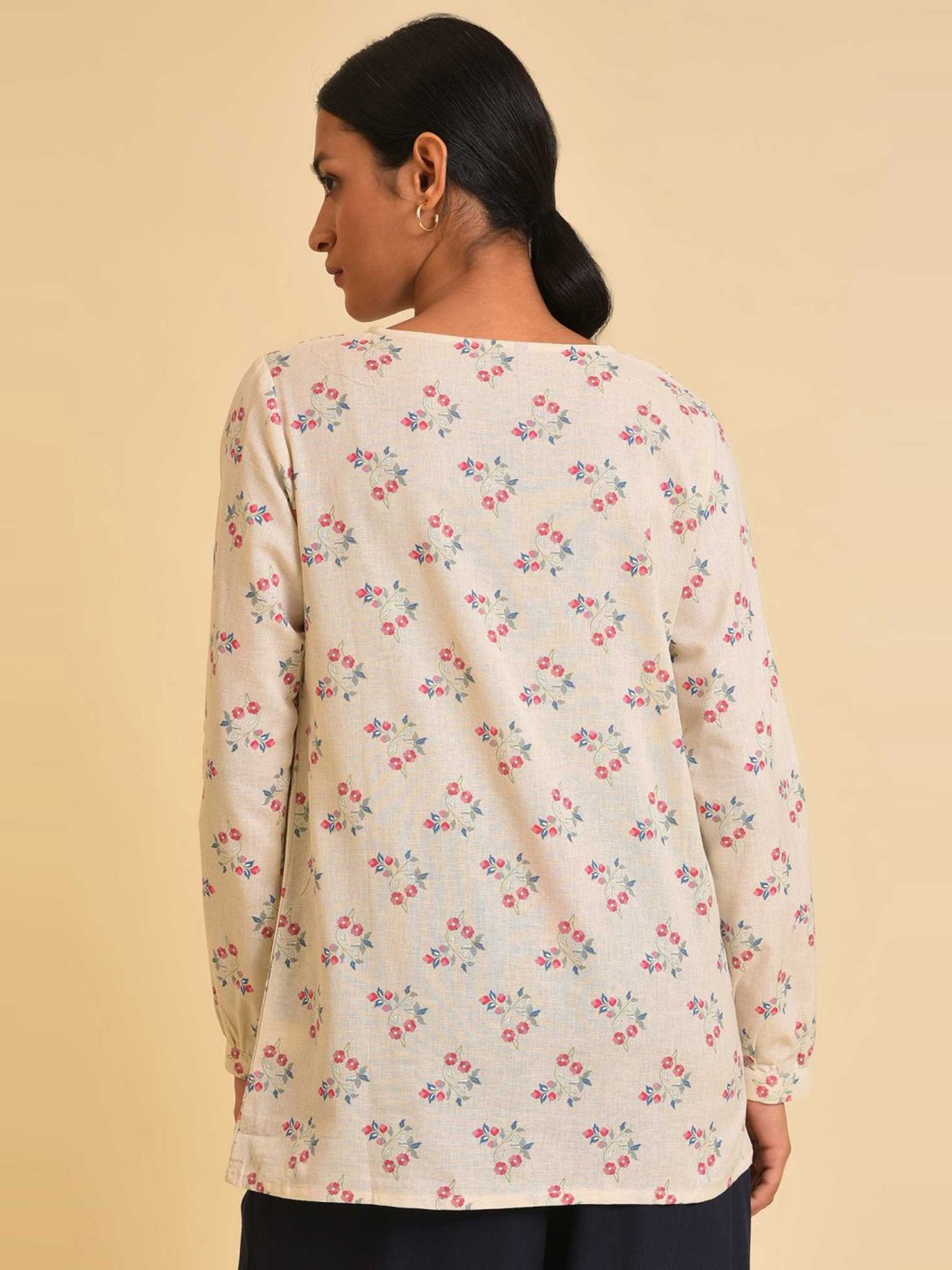 W Off-White Floral Print Top