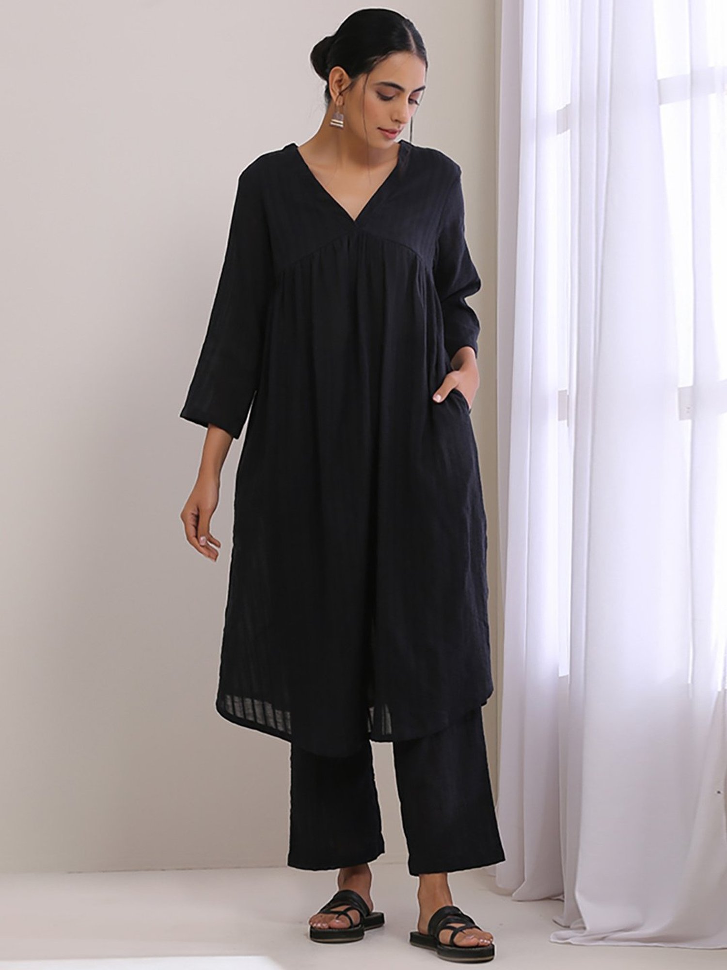 true Browns Black Cotton Kurta Pant Set