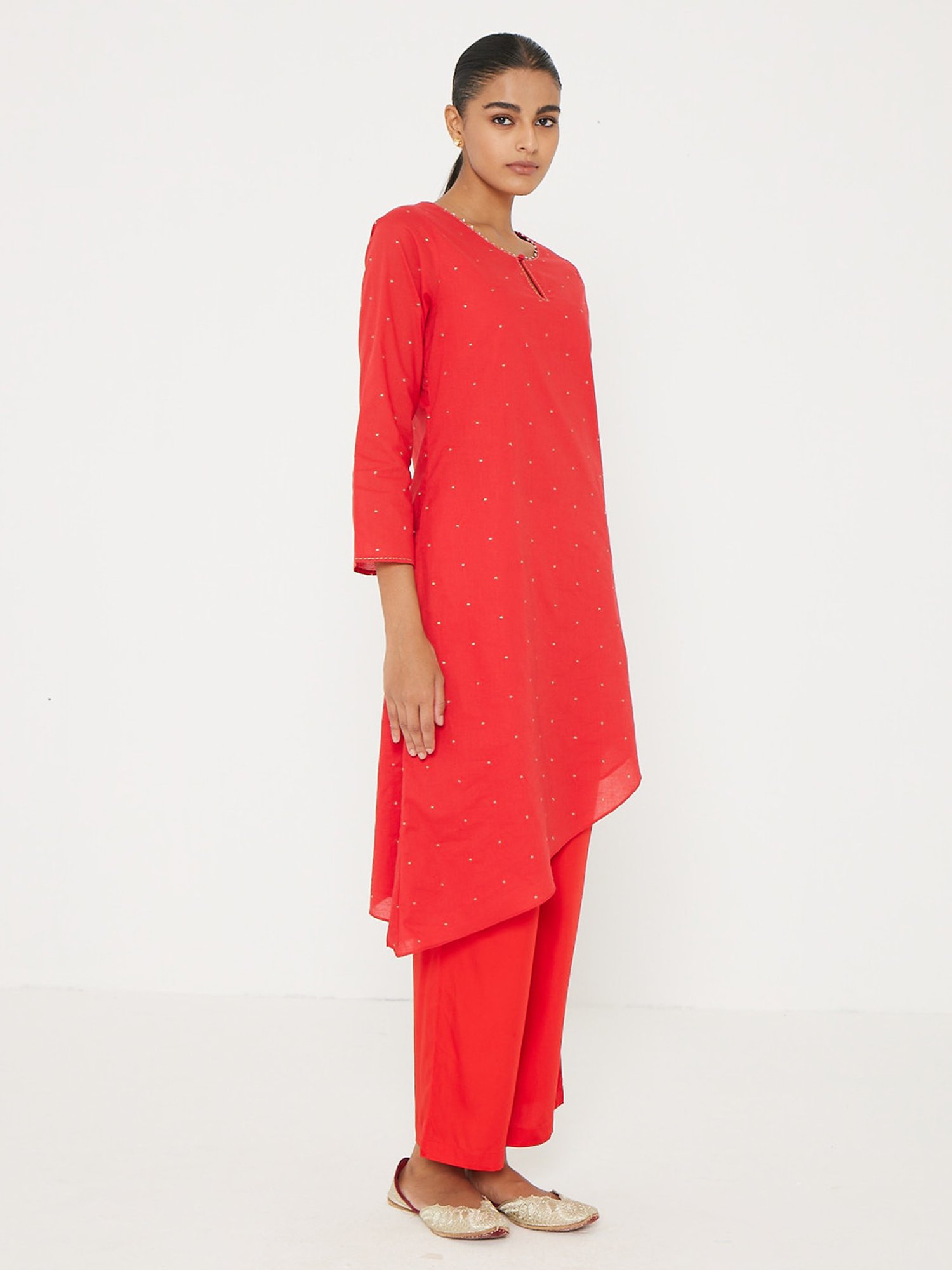 ANCESTRY Red Embellished Kurta Pant Set