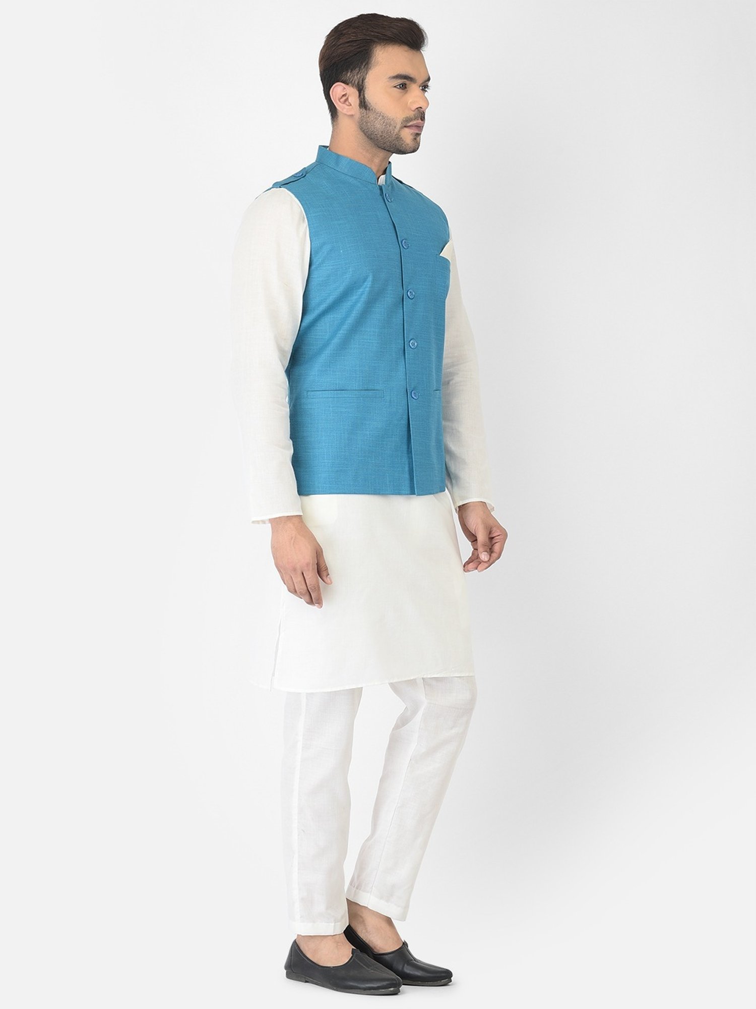 Deyann Blue & White Cotton Regular Fit Kurta Set With Jacket