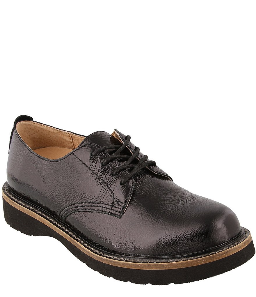Taos Footwear Work It Patent Leather Oxfords