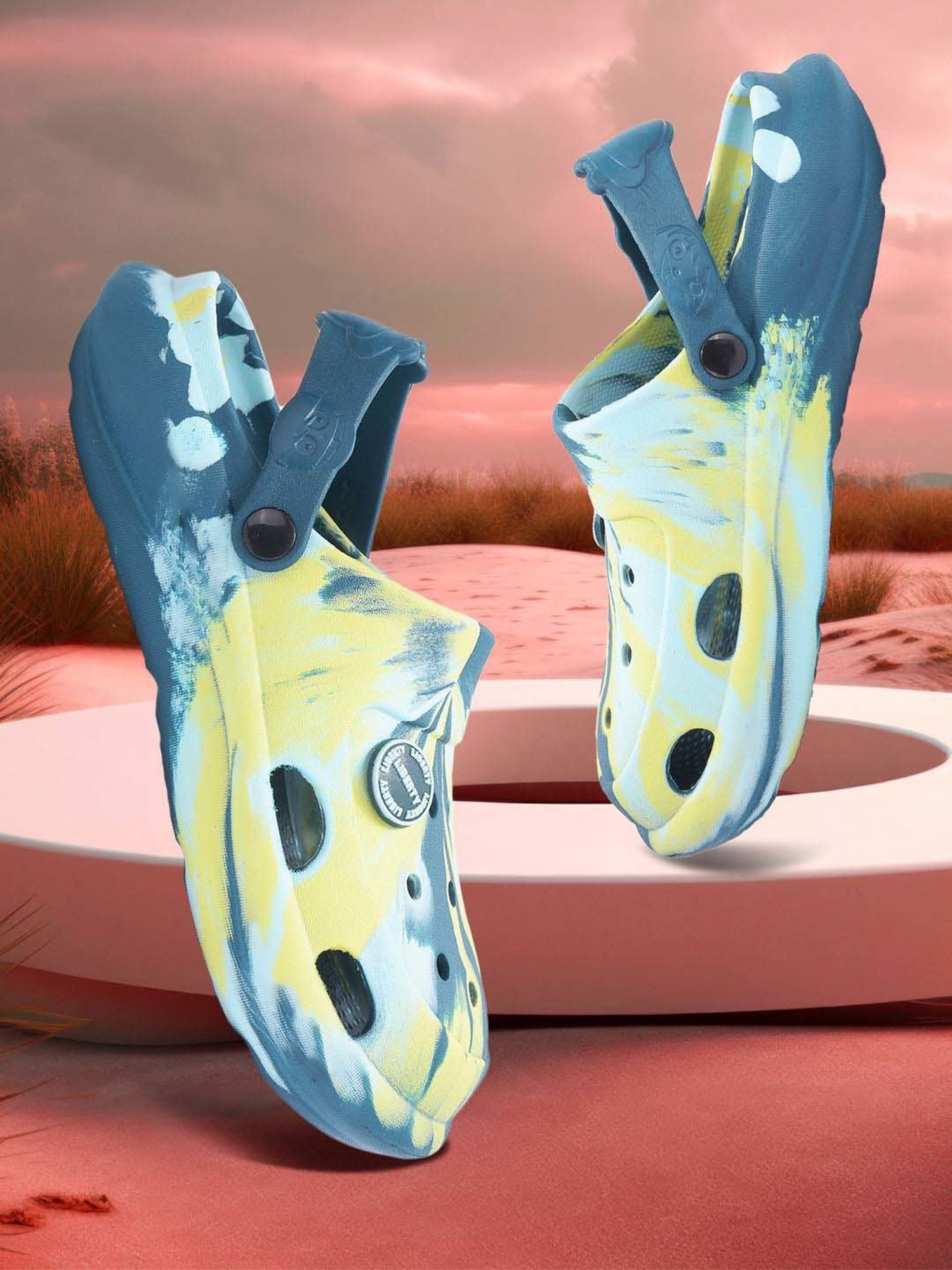 Lucy&Luke By Liberty Kids ALEX-02E Teal Blue & Yellow Back Strap Clogs