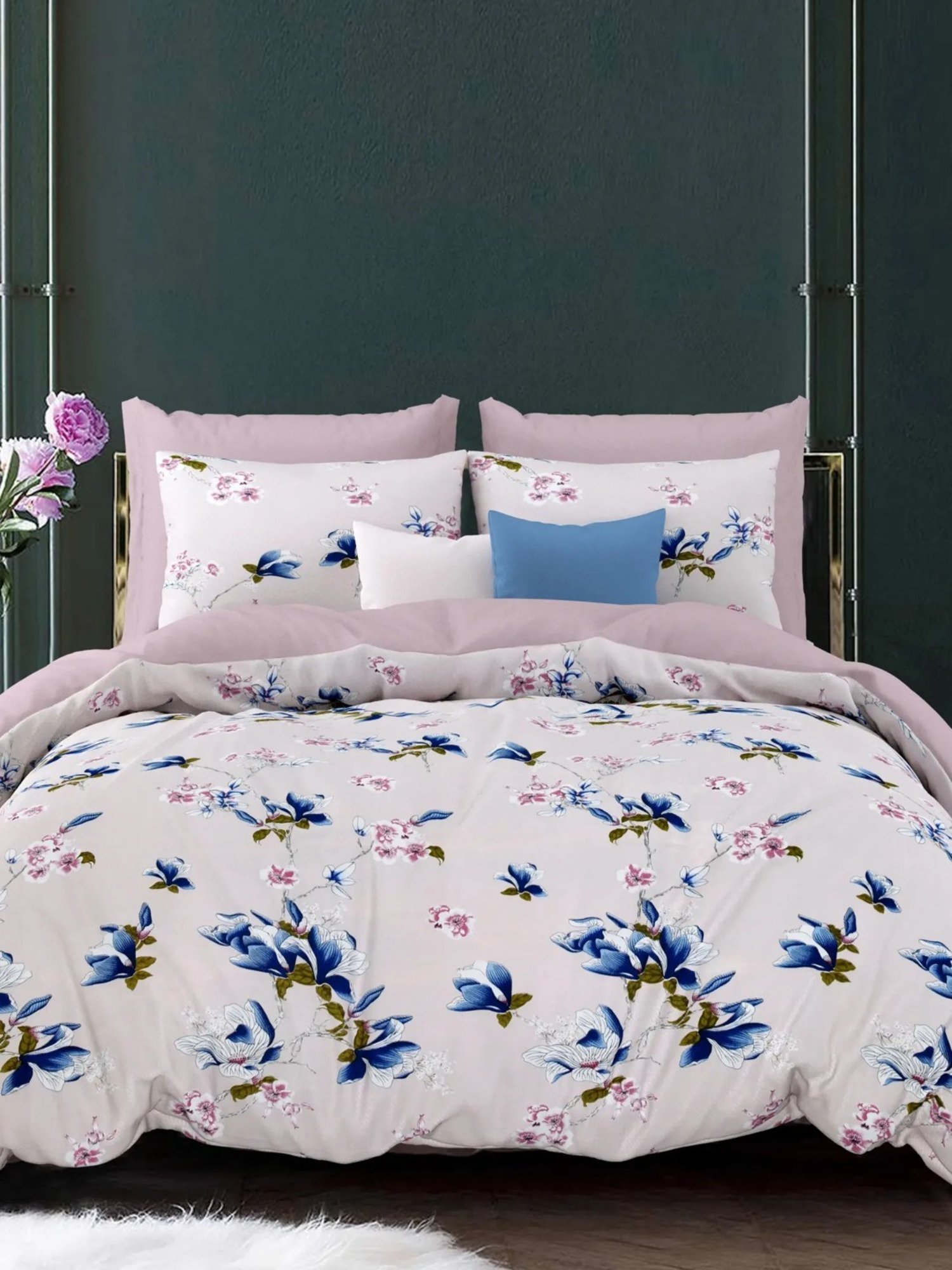 Living Roots Floral White 300 TC Cotton Bedsheet with 2 Pillow Covers