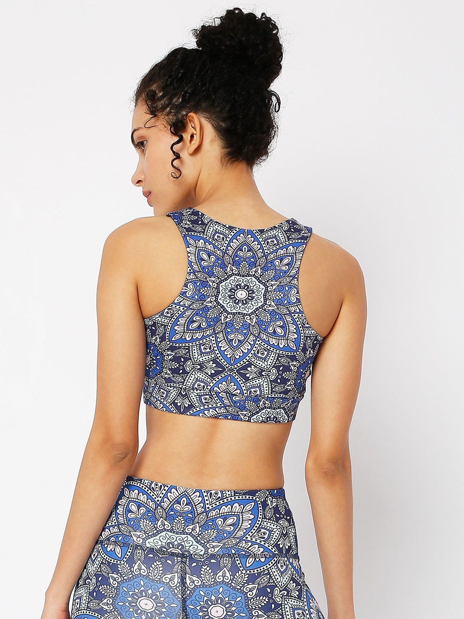 SILVERTRAQ Blue Printed Crop Top