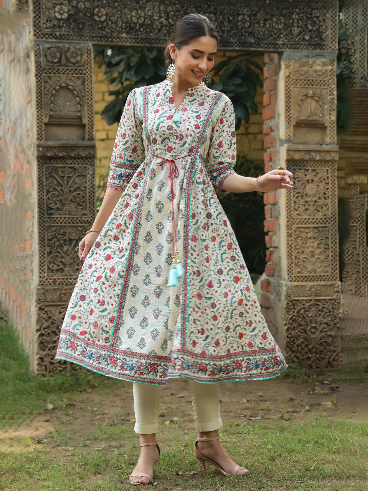 Saffron Threads Black Printed Straight Kurta