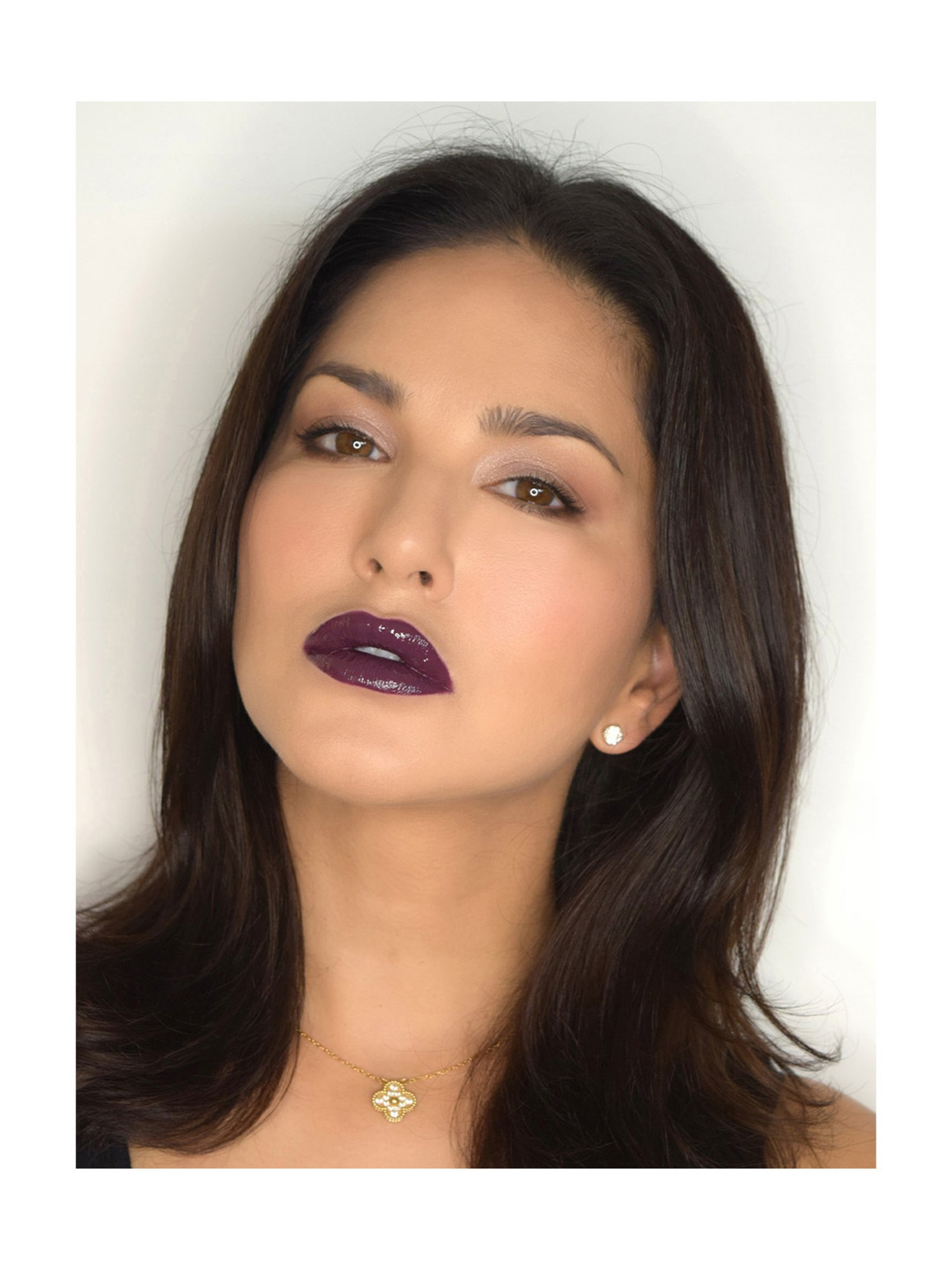 StarStruck By Sunny Leone Lip Gloss+Liner Lip Kit Wine - Pack of 2
