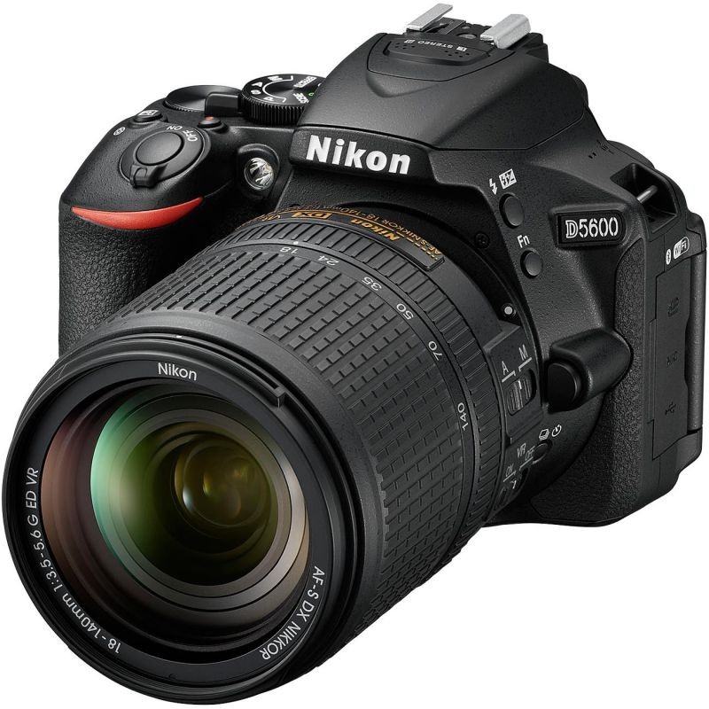 Nikon D5600 DSLR Camera with 18-140 Lens 1577
