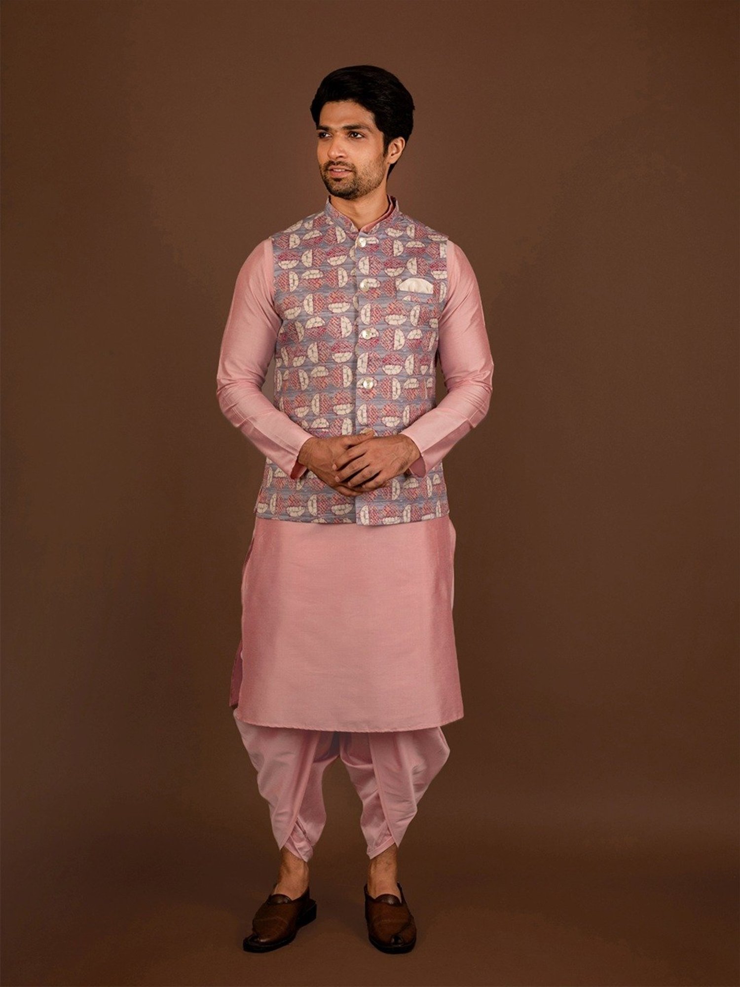 KISAH Pink Regular Fit Embroidered Kurta Set With Jacket