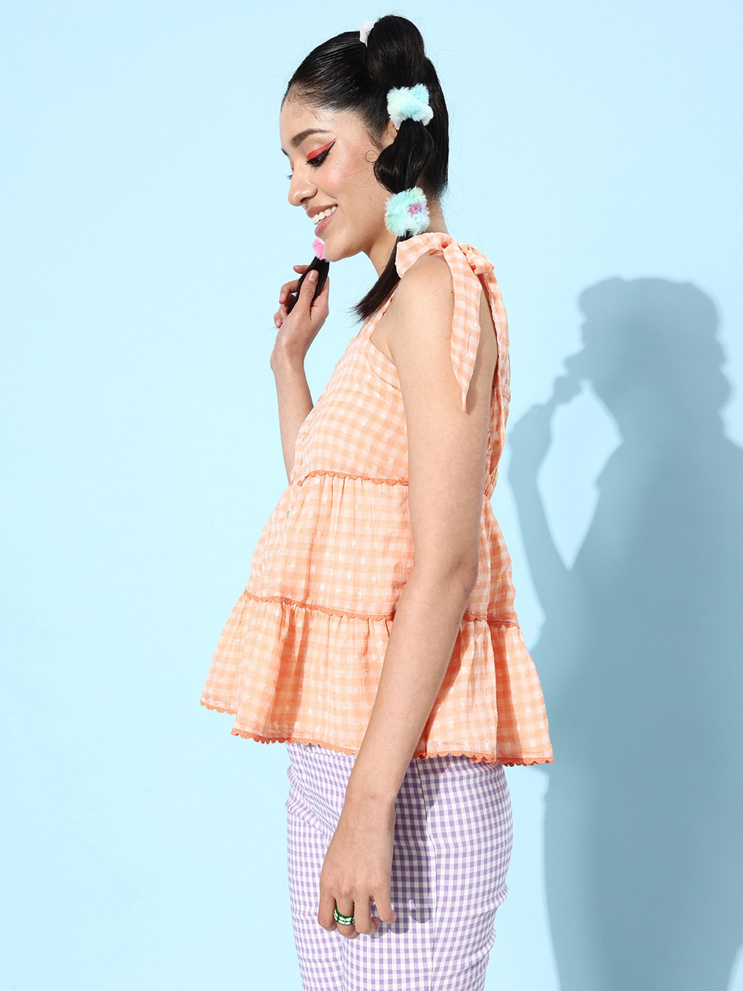 QUIERO Peach Checks Top