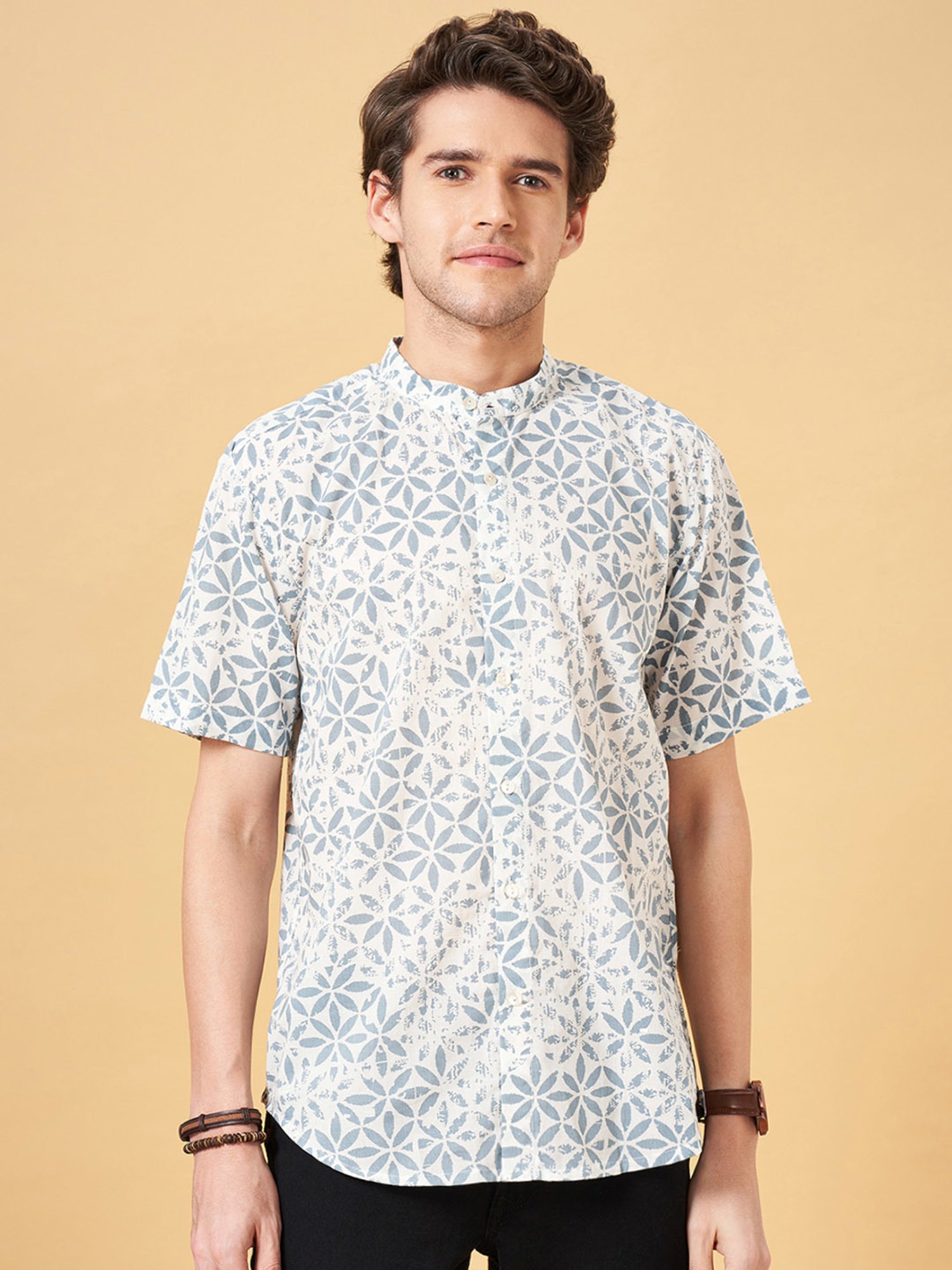 Indus Route by Pantaloons Powder Blue Regular Fit Printed Shirt