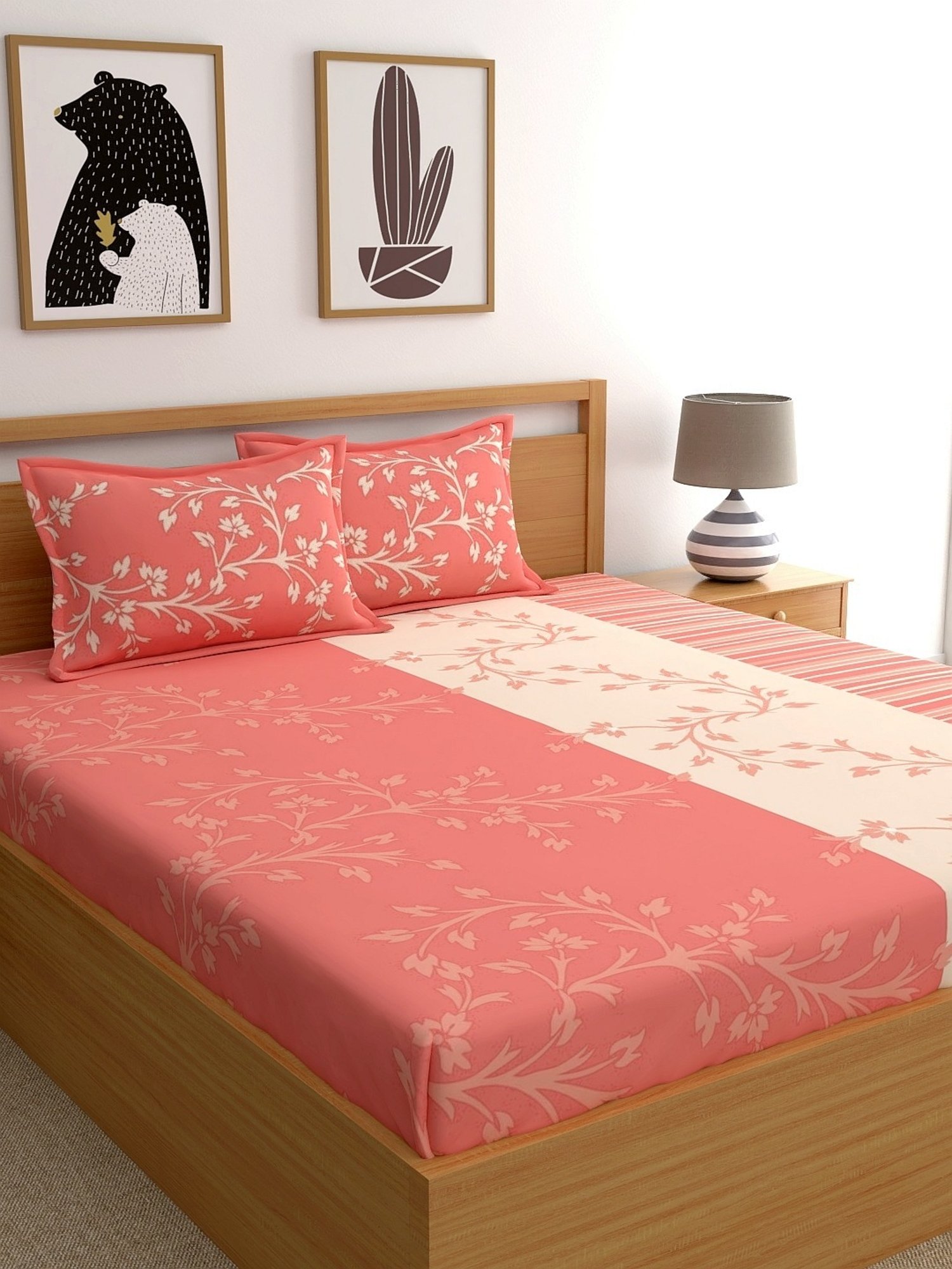 Dreamscape Floral Peach 140 TC Cotton King Bed Sheet with 2 Pillow Covers