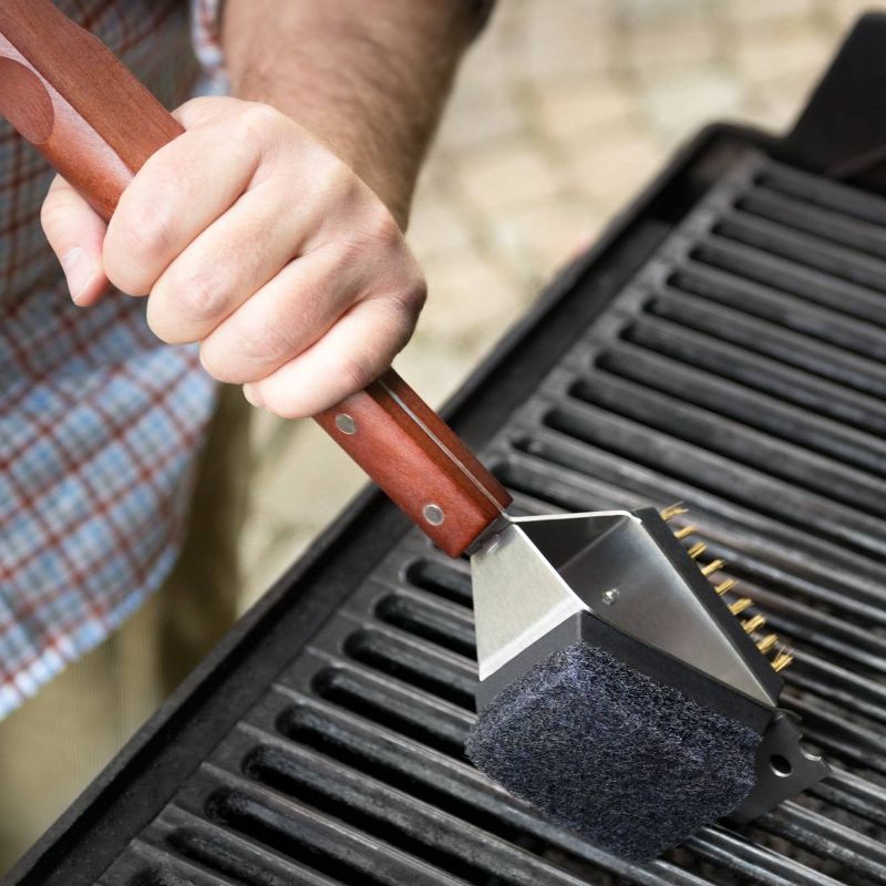 Rosewood 3-in-1 Grill Brush - Outset