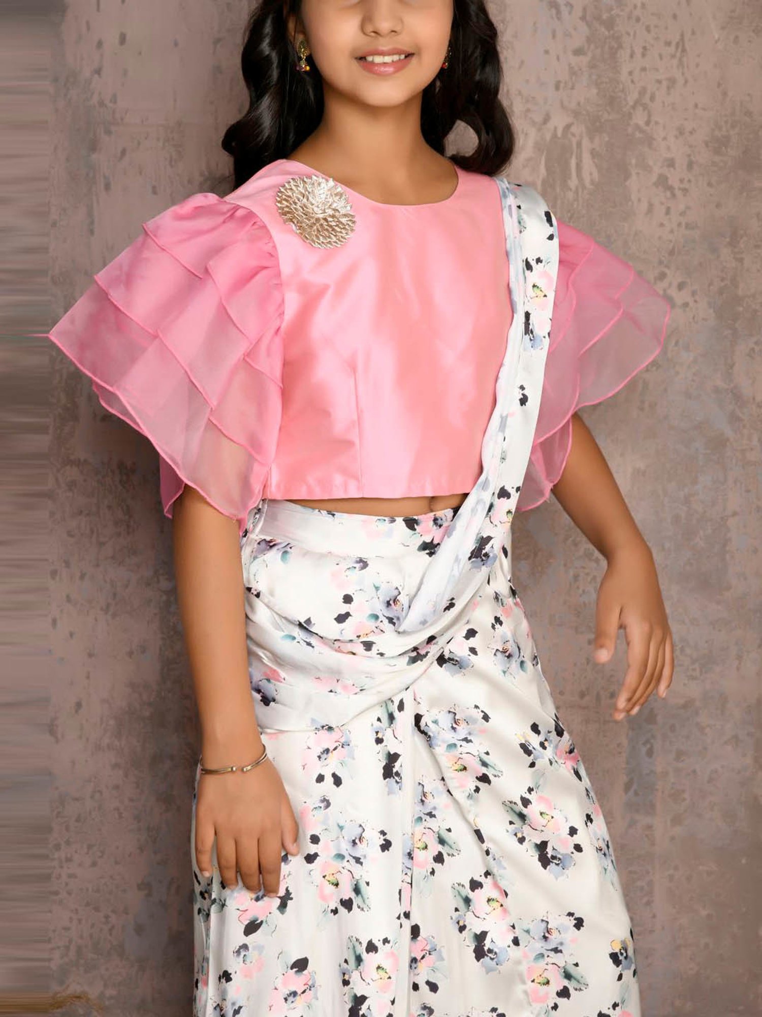 LilPicks Kids Green & White Regular Fit Saree