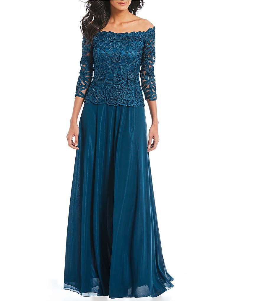 Soulmates Embroidered Lace 3/4 Sleeve Boat Neck Gown
