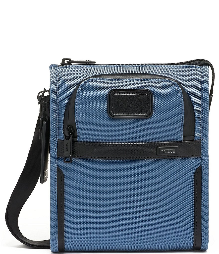 Briggs & Riley Baseline Wardrobe Spinner