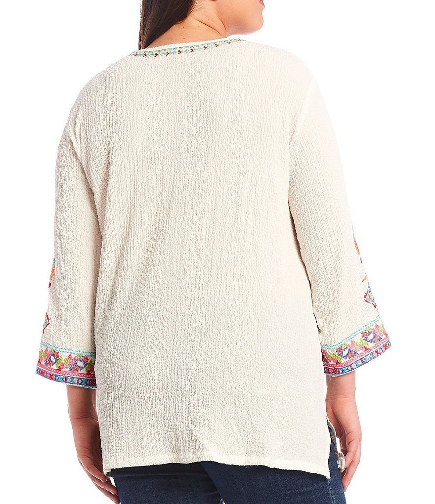 Democracy Plus Size Floral Print 3/4 Puff Sleeve V-Neck Knit Top