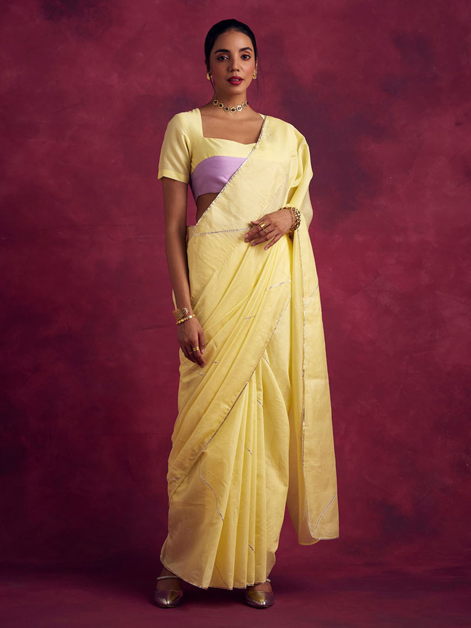 Abhishti Yellow Woven Saree Without Blouse