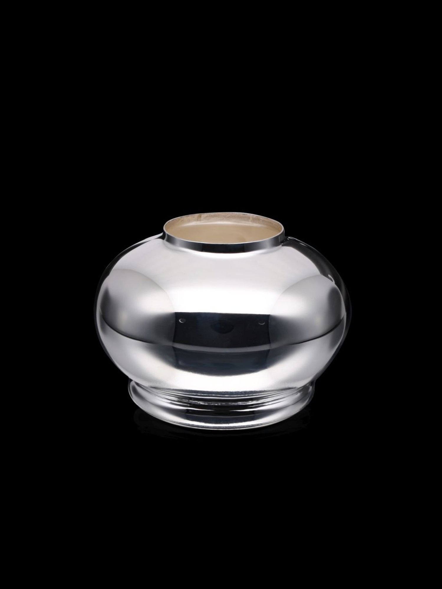 CKC Modern Silver Teapot with Wooden Handle - Elegant and Functional Design - 896 gm