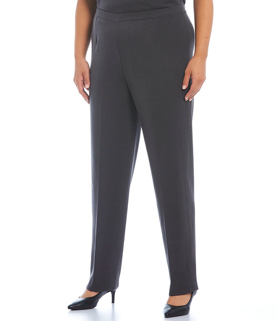 Code Bleu Plus Size Cropped Cargo Pants
