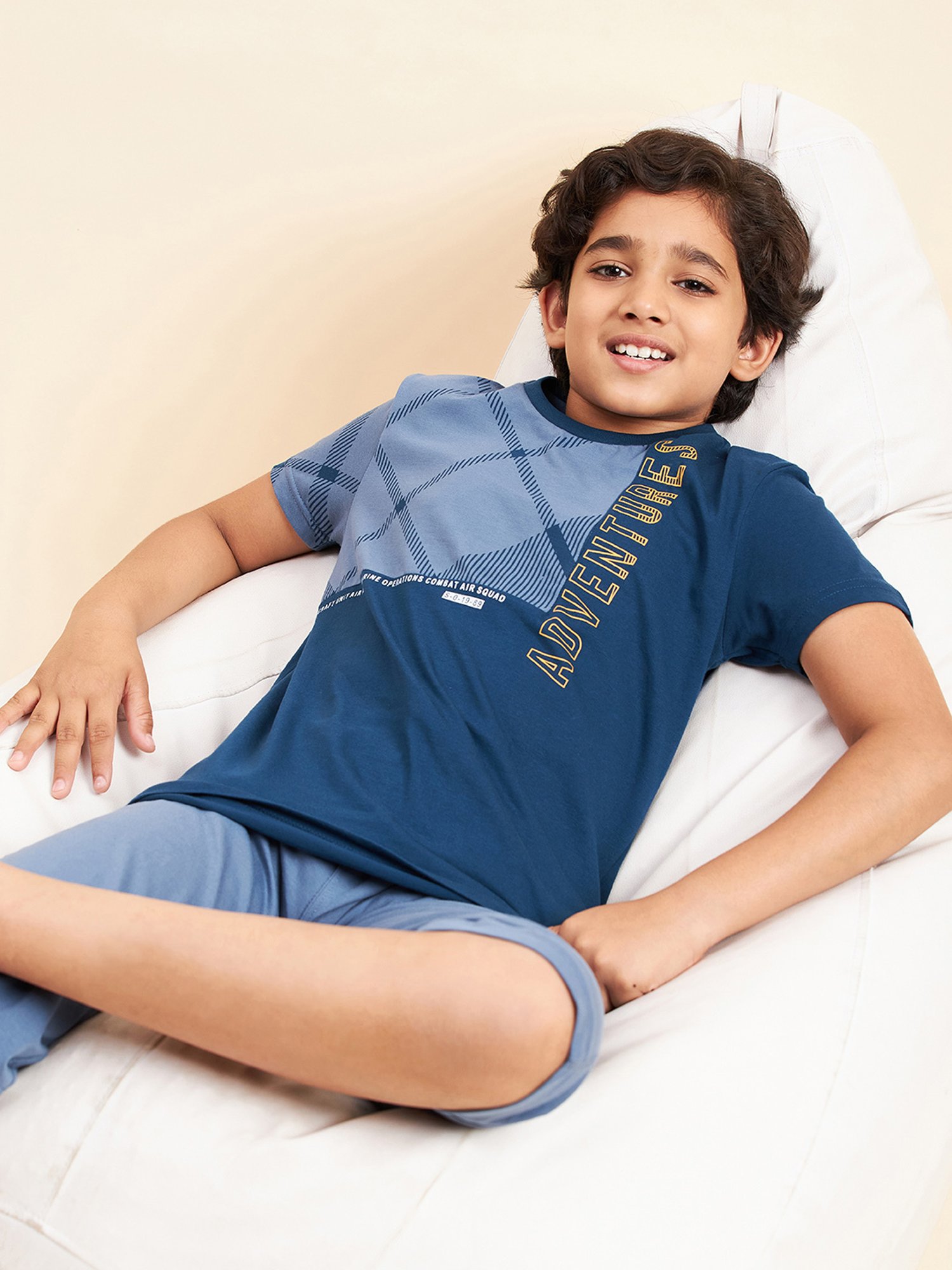 Sweet Dreams Kids Blue Printed T-Shirt with Capri
