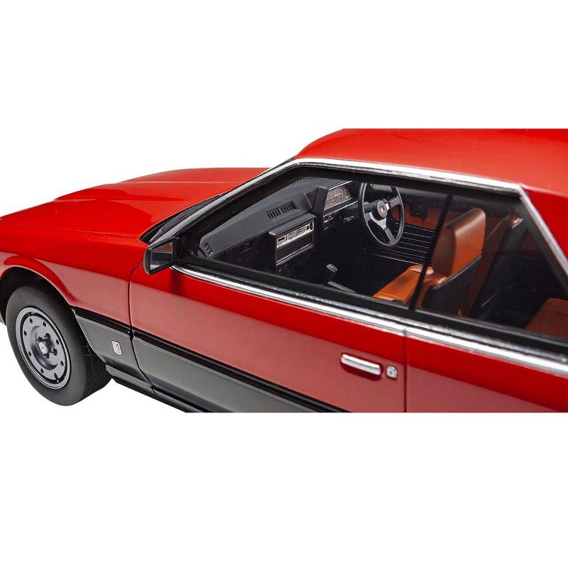 Nissan Skyline 2000 Turbo RS (KDR30) RHD (Right Hand Drive) Red and Black 1/18 Model Car by Kyosho