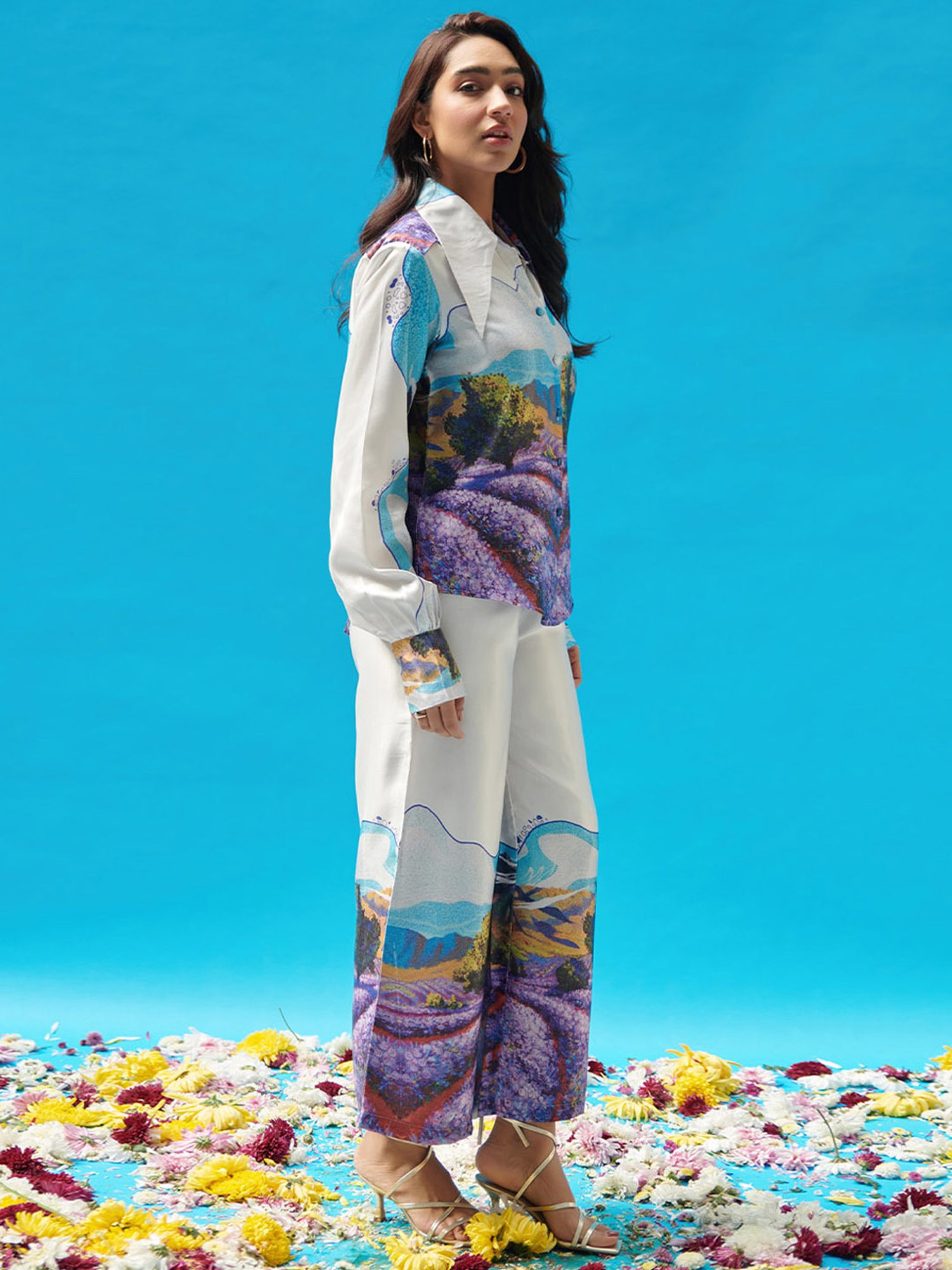 Cin Cin Long Collar Printed Shirt