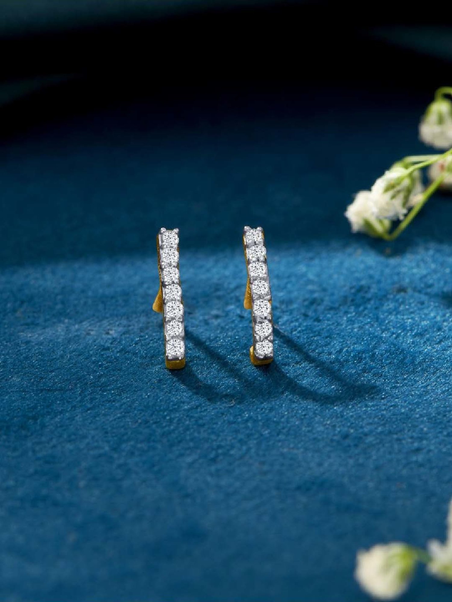 P.N.Gadgil Jewellers 22 Karat (916) BSI Hallmarked Yellow Gold Munchkins Kids Earring For Kid