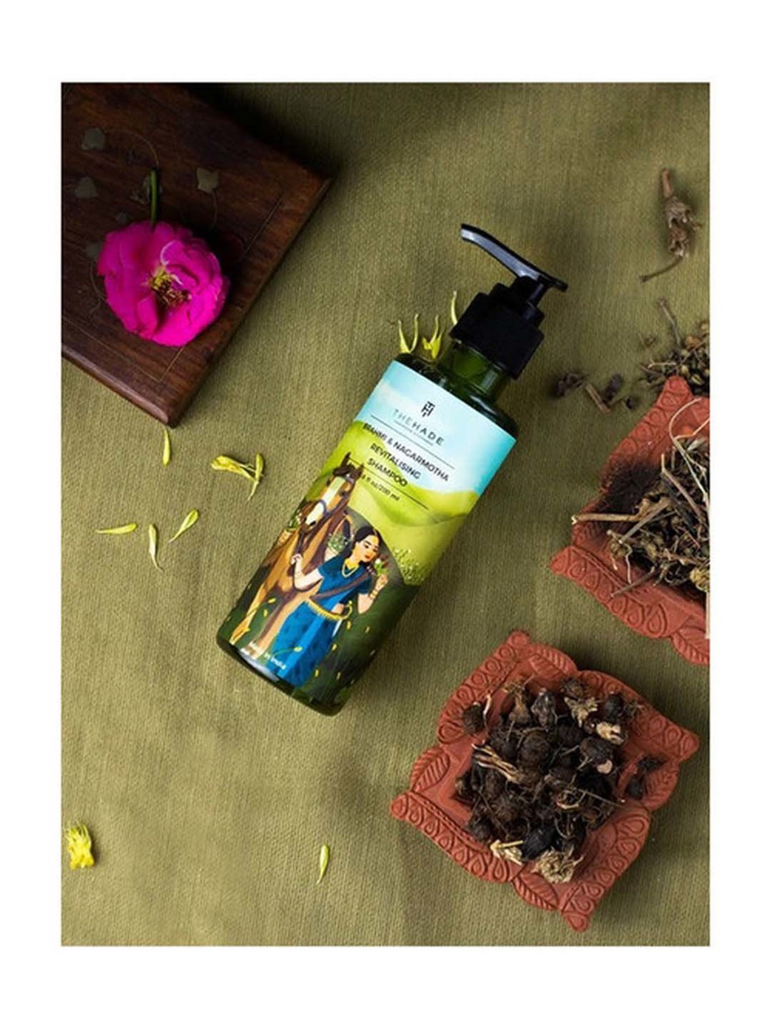 The Hade Brahmi & Nagarmotha Revitalising Shampoo - 200 ml