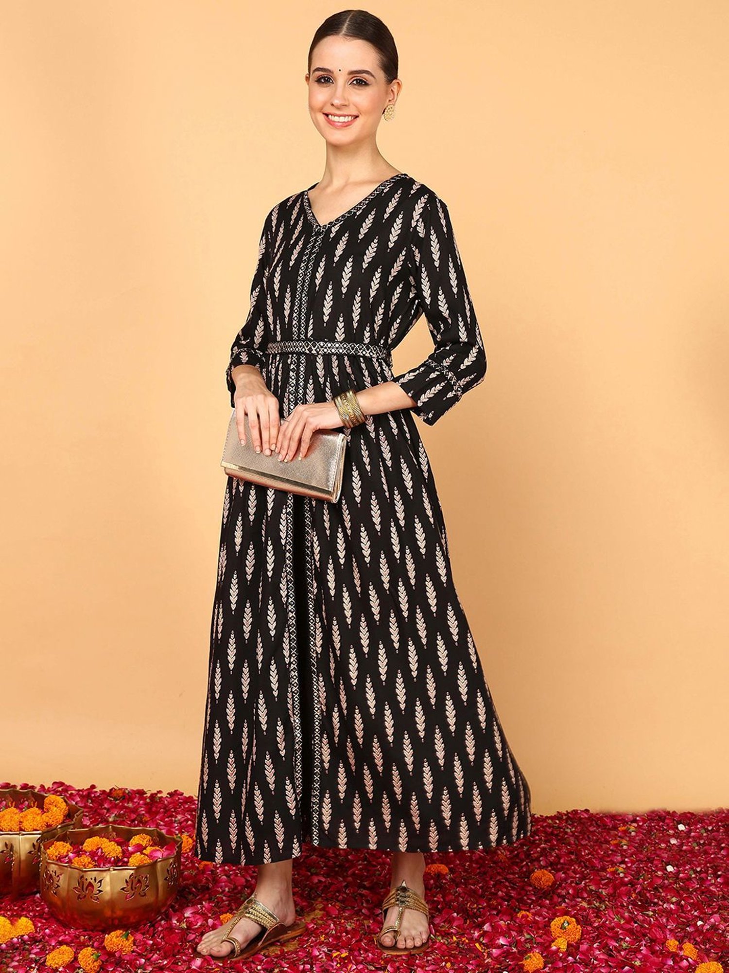 Vaamsi Black Printed Maxi Dress