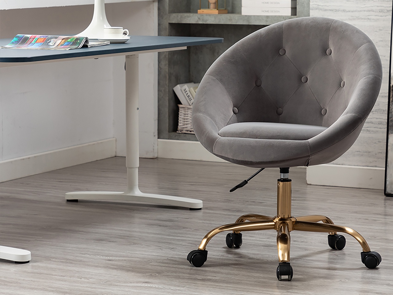 Swivel Height Adjustable Task Chair Tufted Velvet Upholstered Office Chair