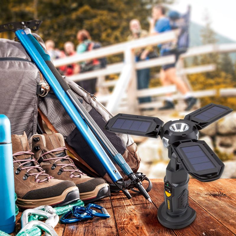 Stanley 500 Lumen LED Spotlight