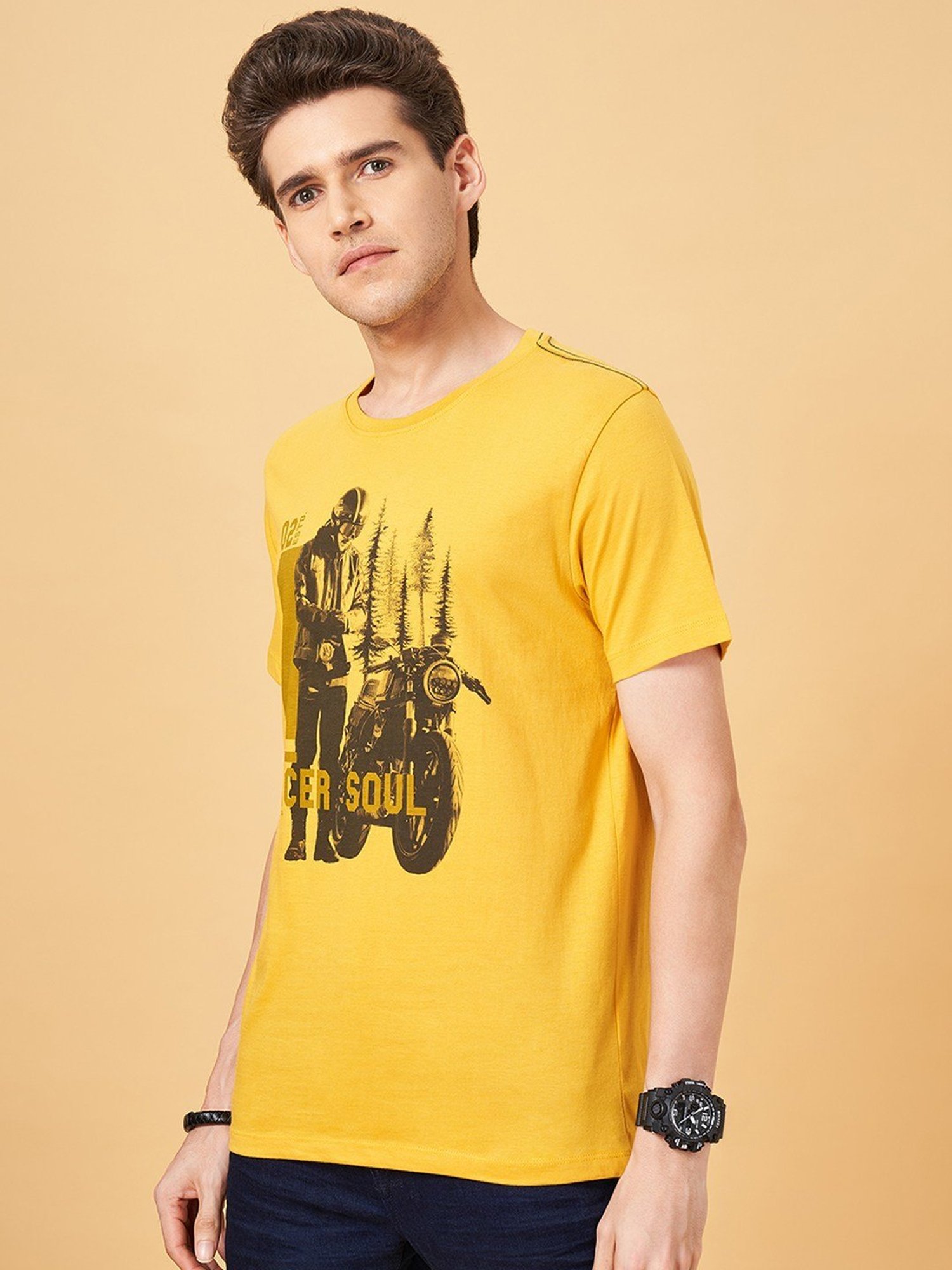 Sf Jeans By Pantaloons Mustard Slim Fit Printed T-Shirt