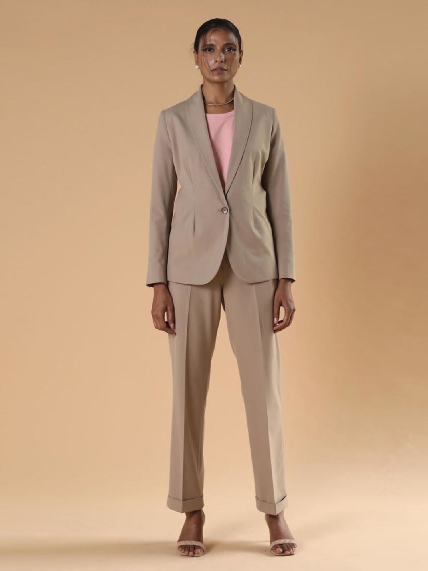 Qua Beige The Menaka Suit