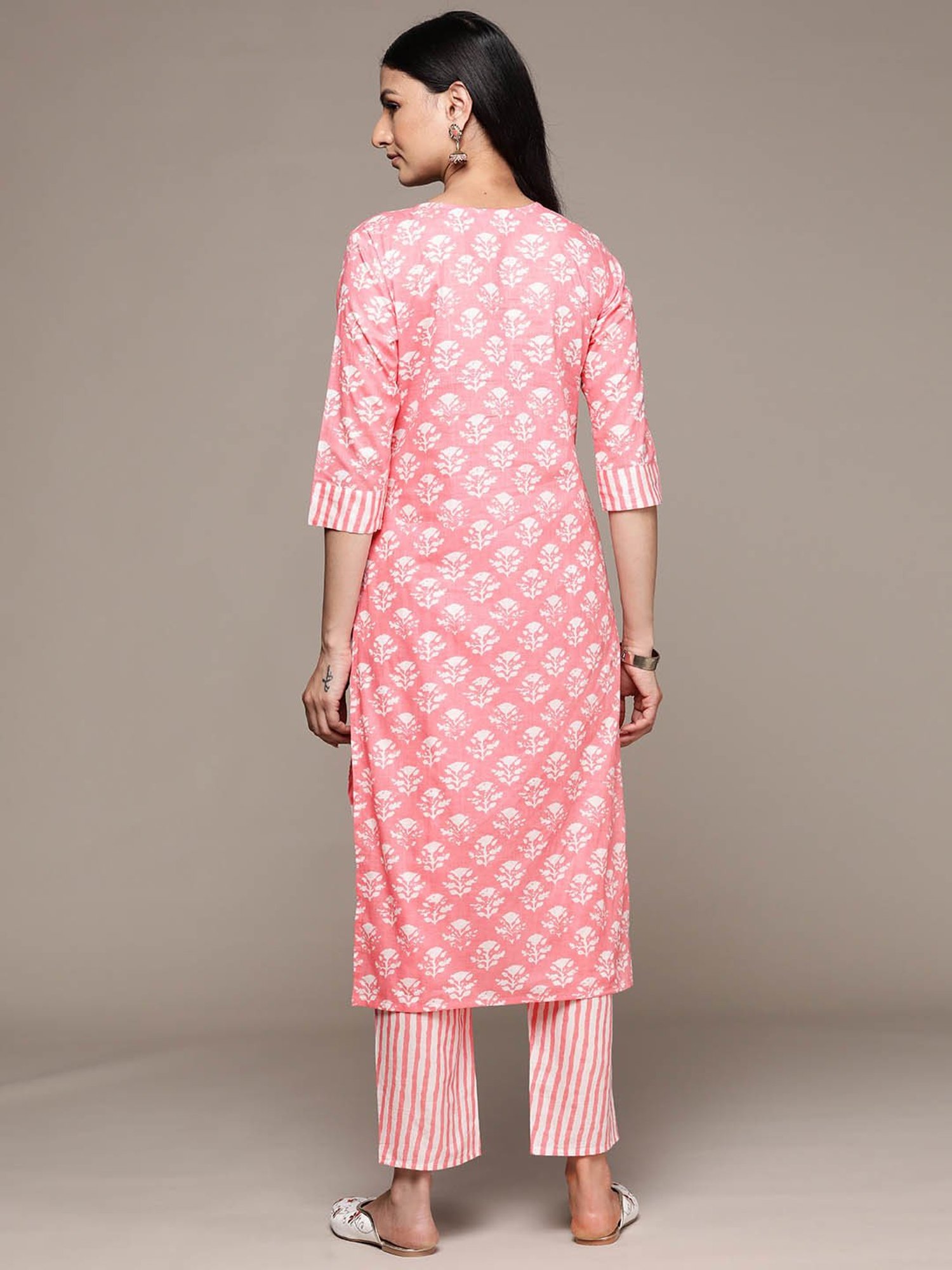 Anubhutee Pink Cotton Floral Kurta Pants Set