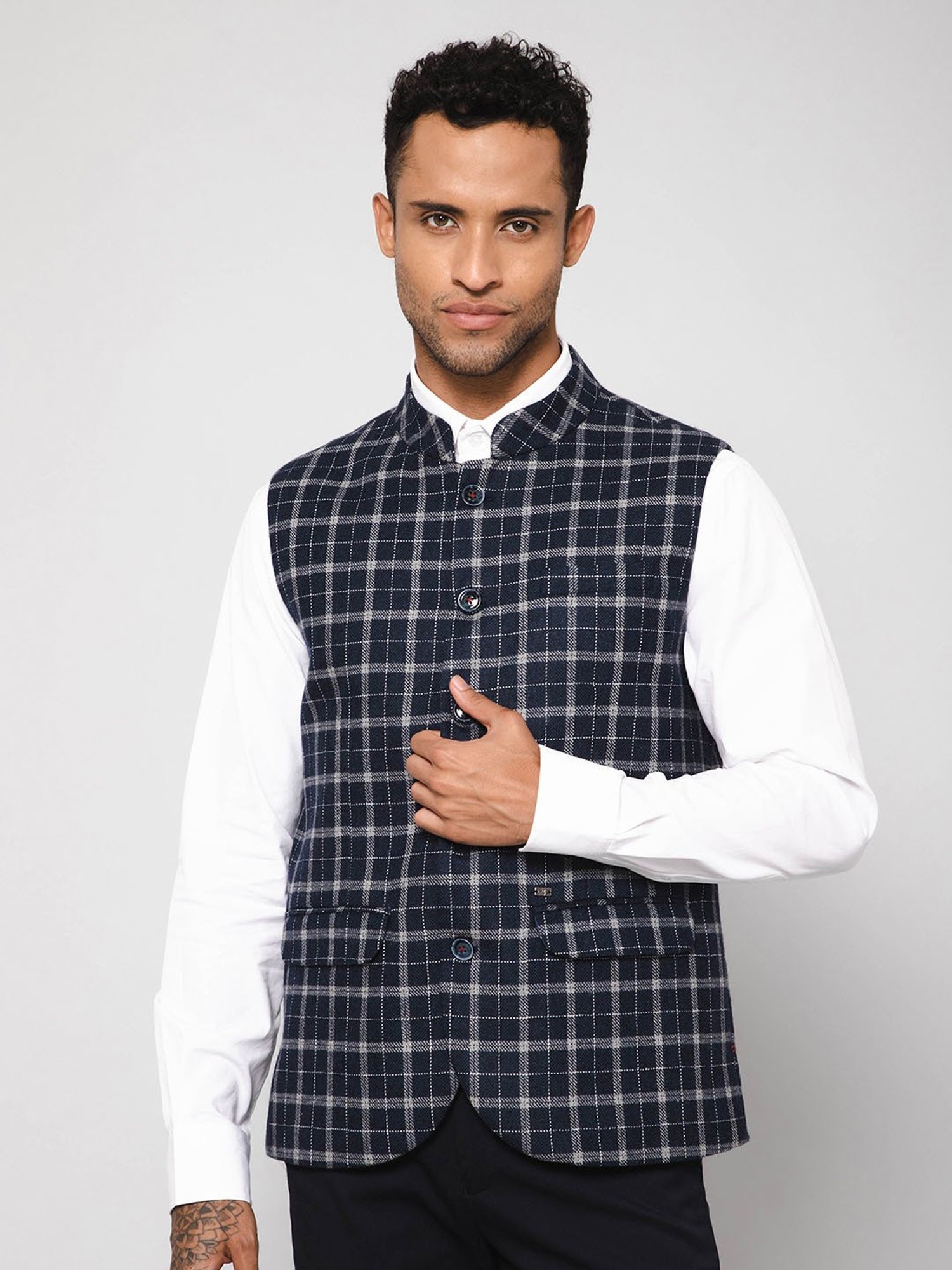 Cantabil Navy Regular Fit Check Nehru Jacket