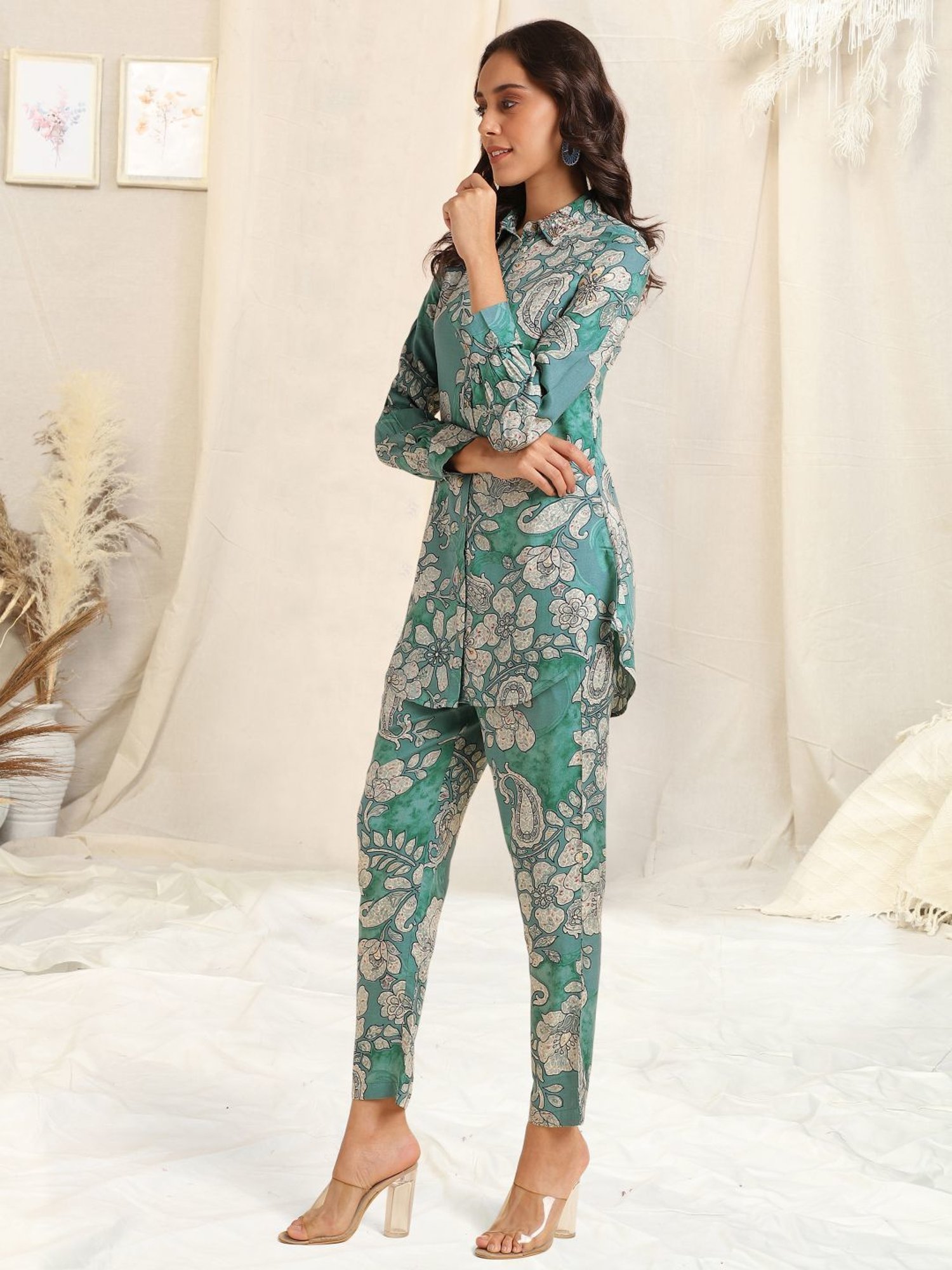 MIRCHI FASHION Green Printed Shirt Pant Set