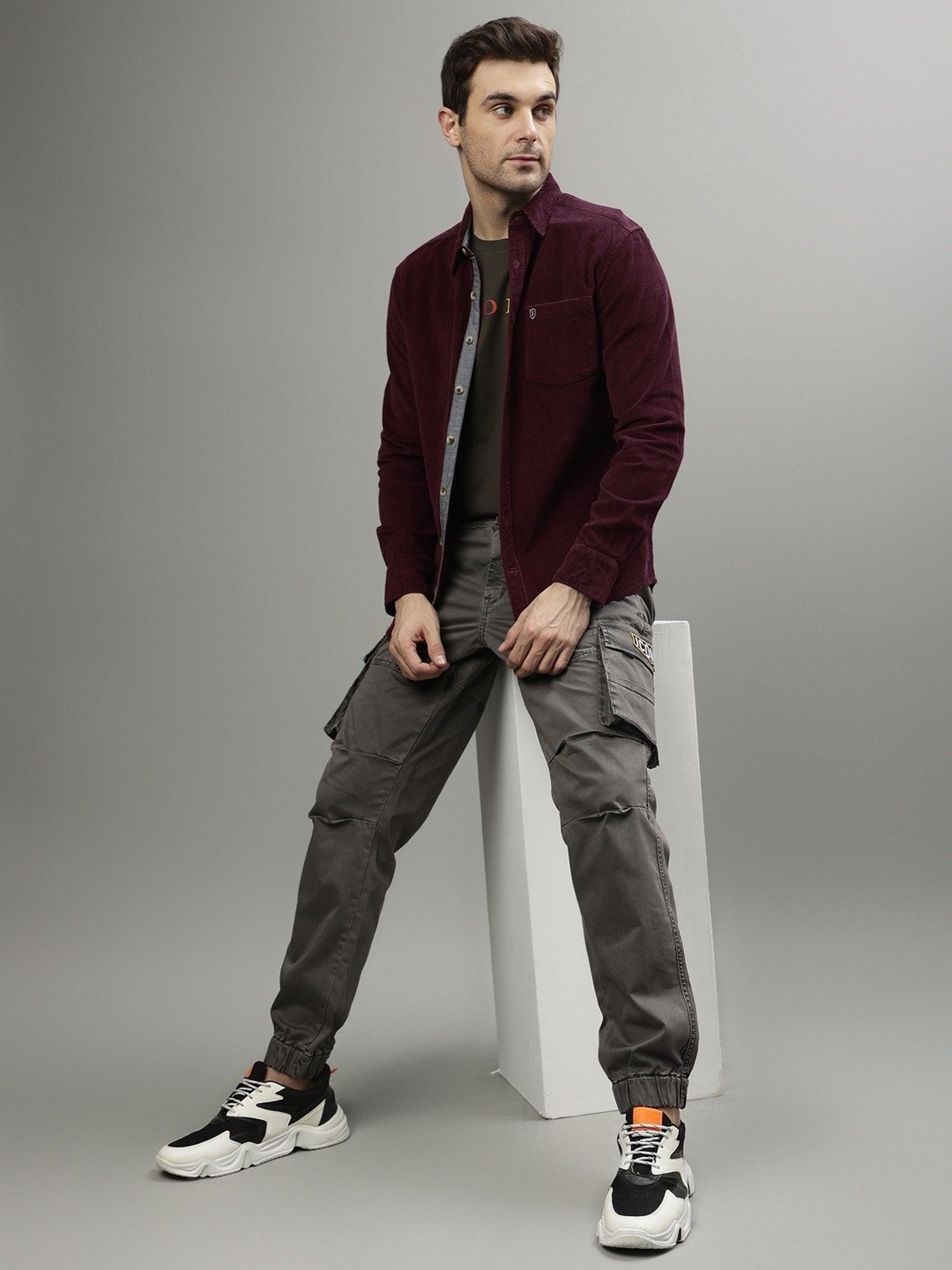 Iconic Men Textured Regular Fit Cotton Shirt