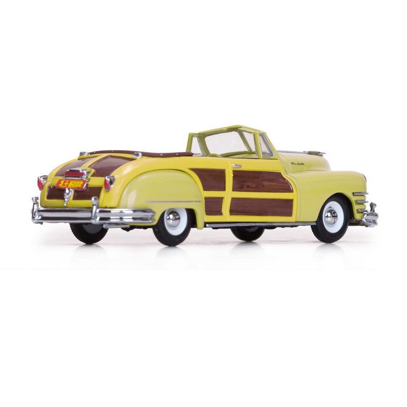1947 Chrysler Town and Country Yellow Lustre 1/43 Diecast Model Car by Vitesse