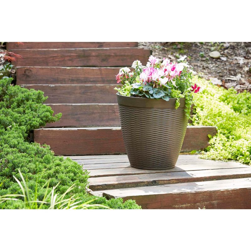 15" Jamaica Wicker Planter, Dark Coffee - Southern Patio