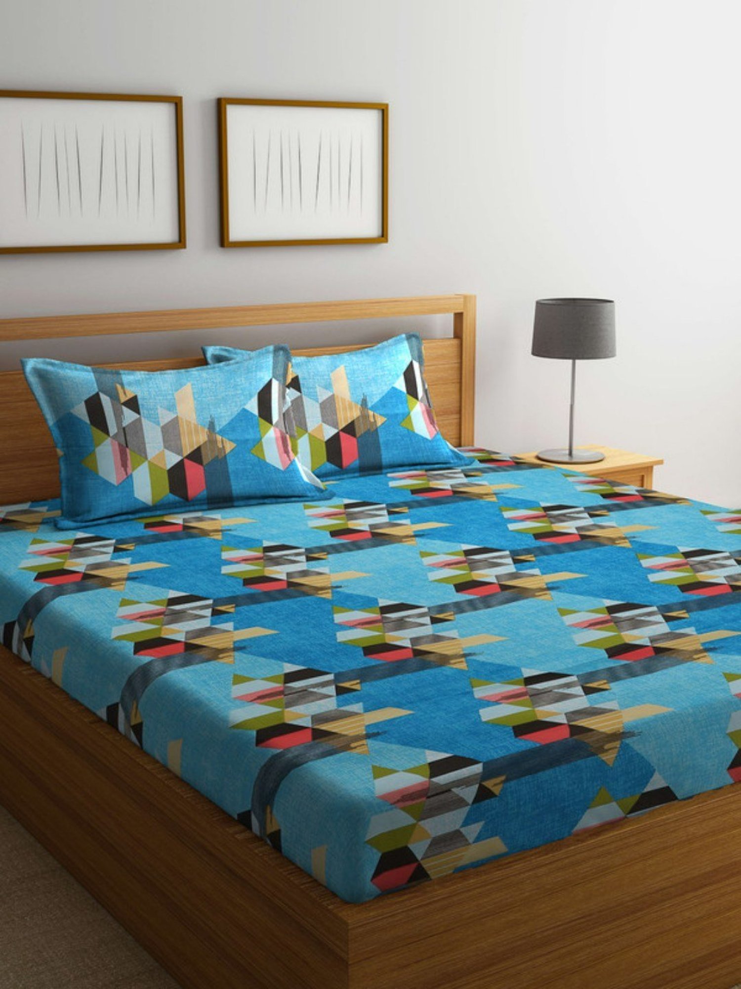 Dhrohar Printed Blue Cotton 180 TC Double Bedsheet with 2 Pillow covers
