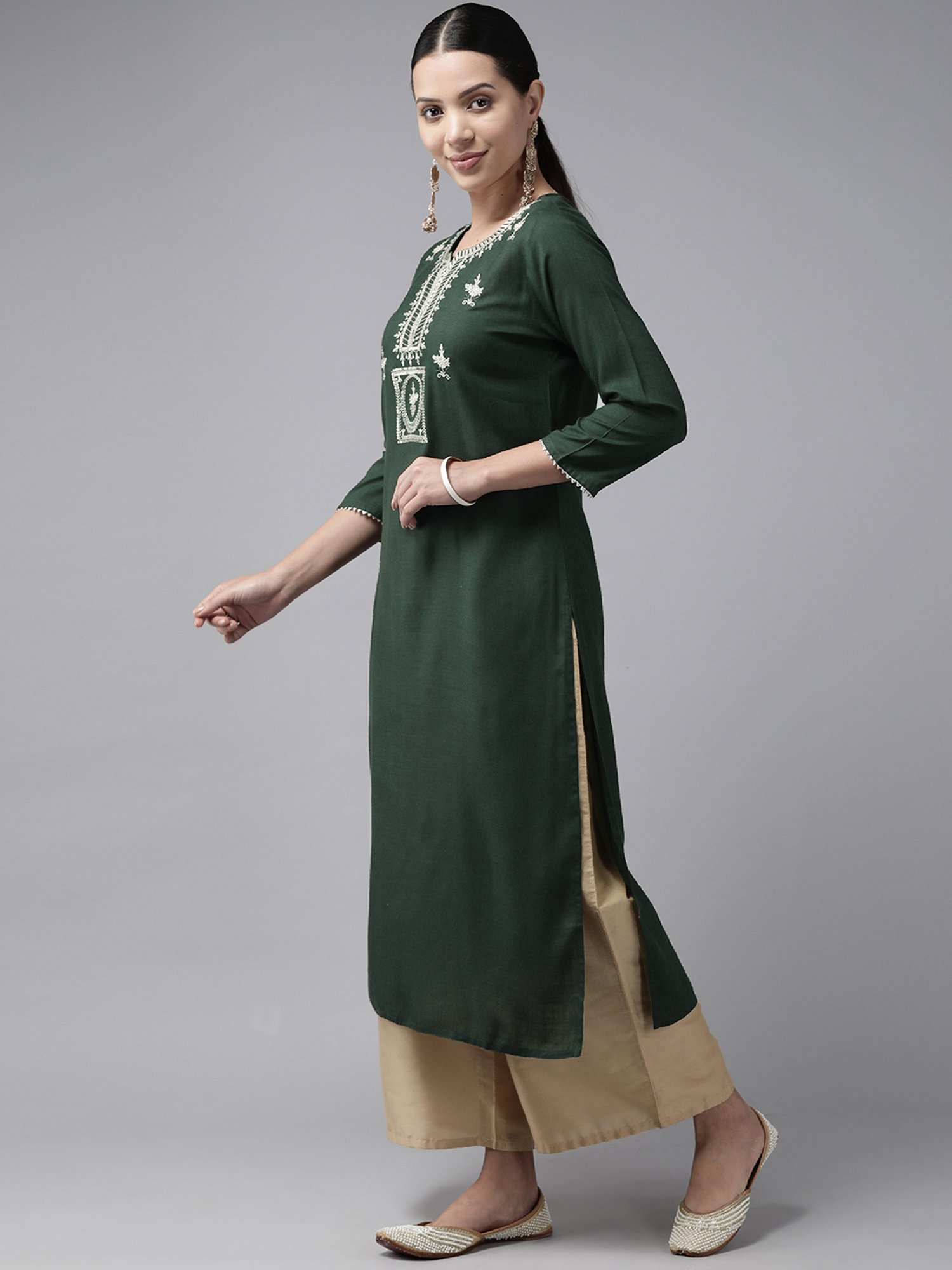 Prakrti Green Embroidered Straight Kurta