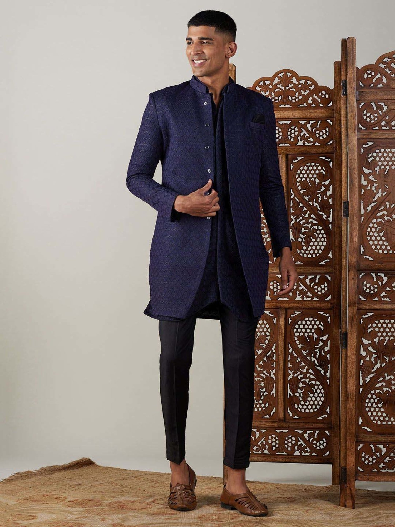 Vastramay Navy Regular Fit Texture Sherwani Set