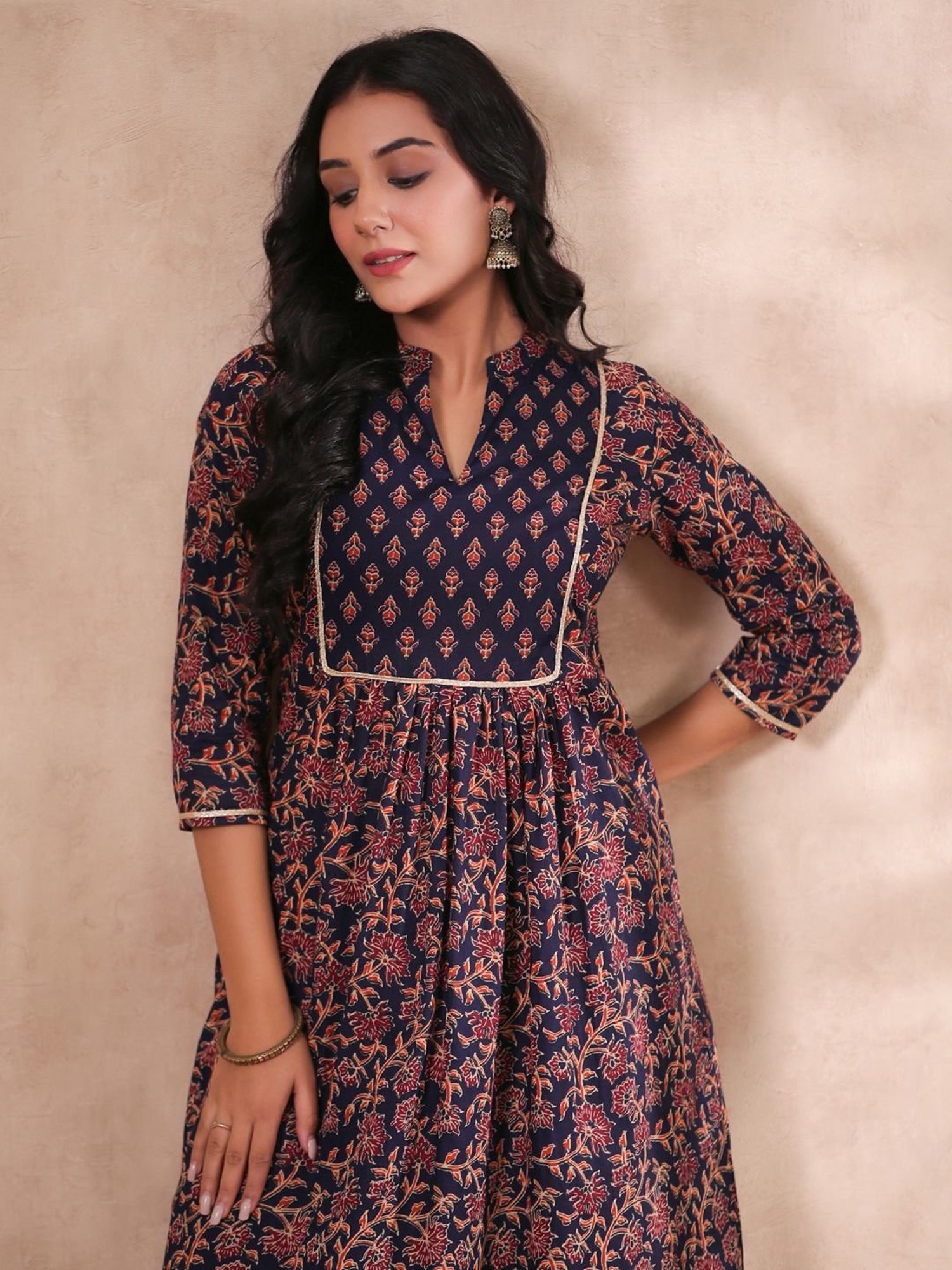 Anubhutee Blue Cotton Floral Print Kurta Pant Set