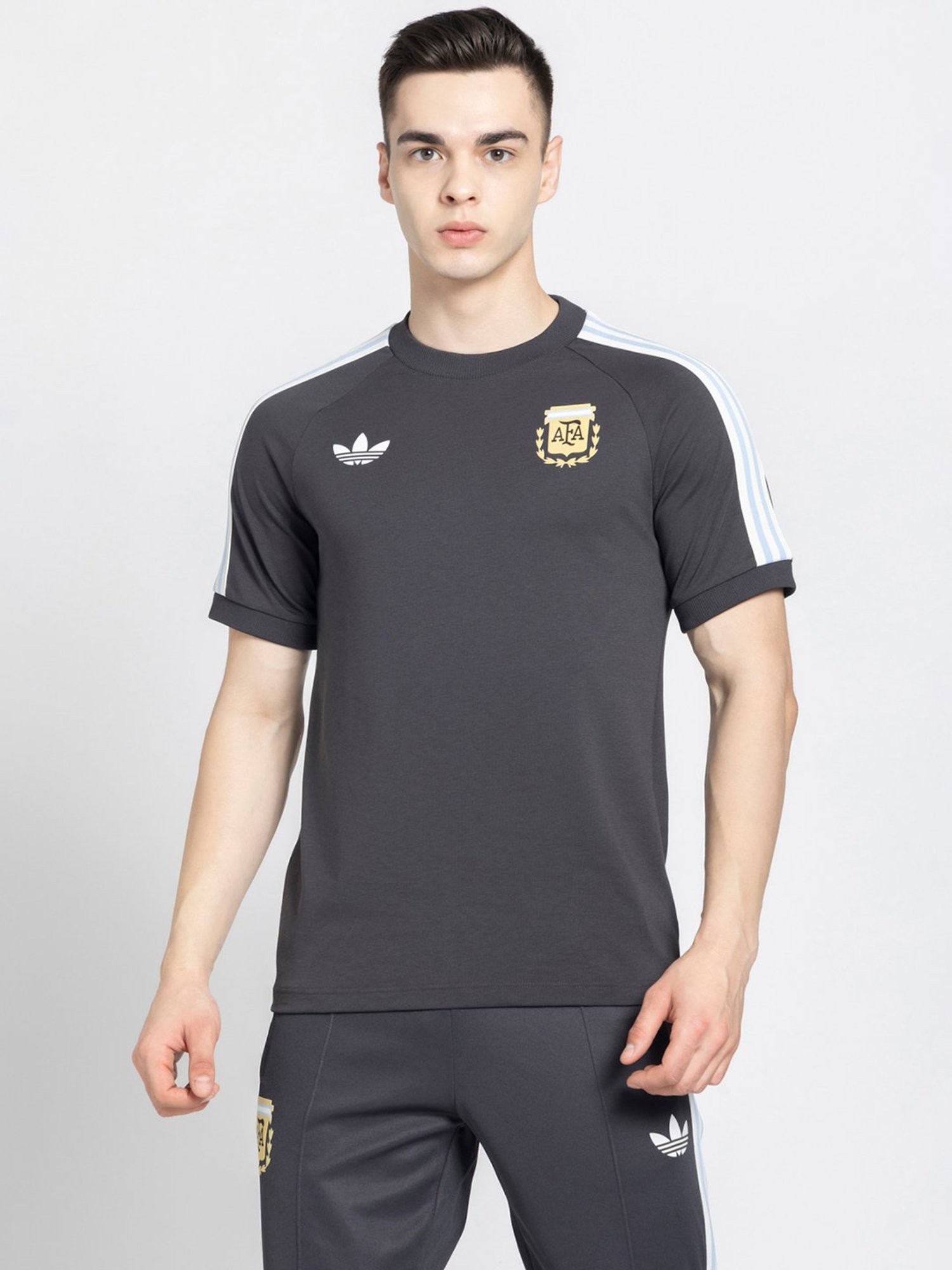 Columbia Black Regular Fit Sports T-Shirt