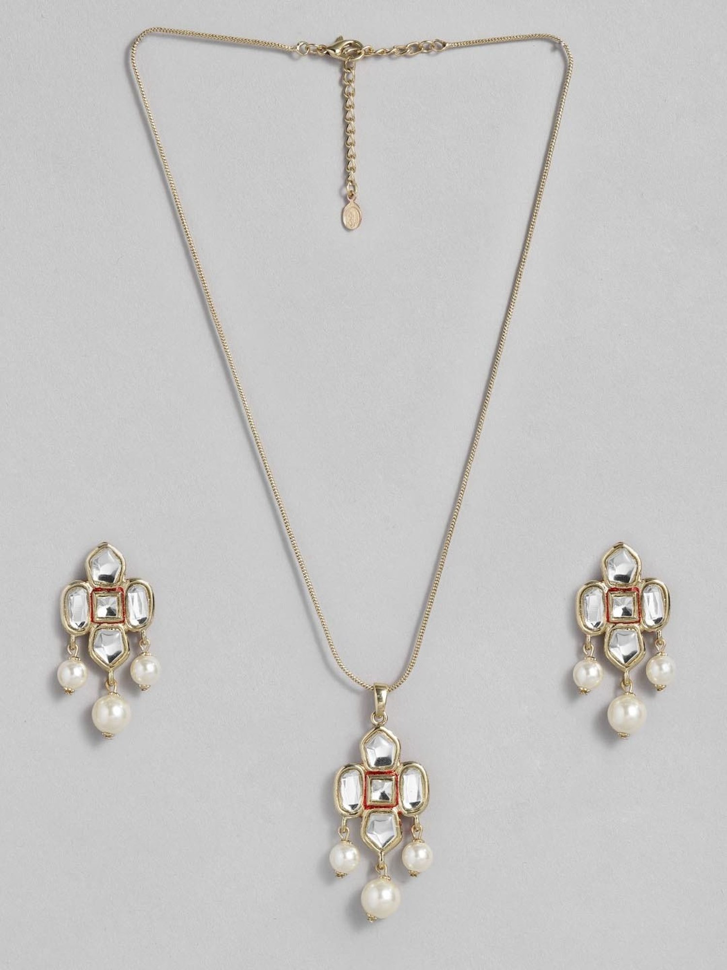 Estele Gold-Plated Flower-Designed Kundan & Pearl Necklace Set for Women