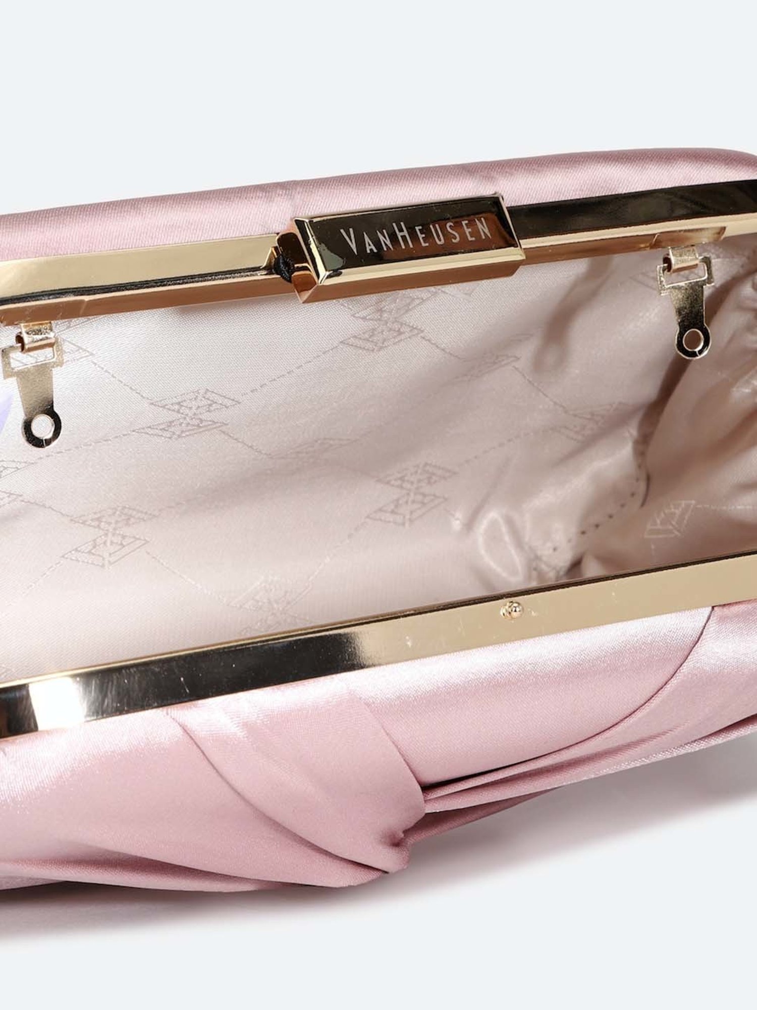 Estee & Lilly Turn Key Closure Clutch - Black