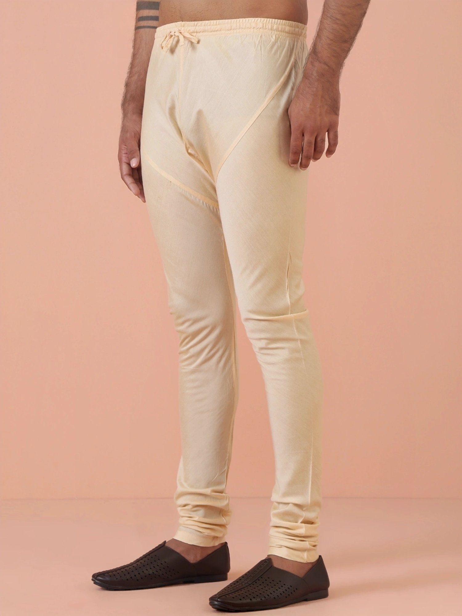 Kisah Cream Regular Fit Embroidered Kurta Set With Jacket