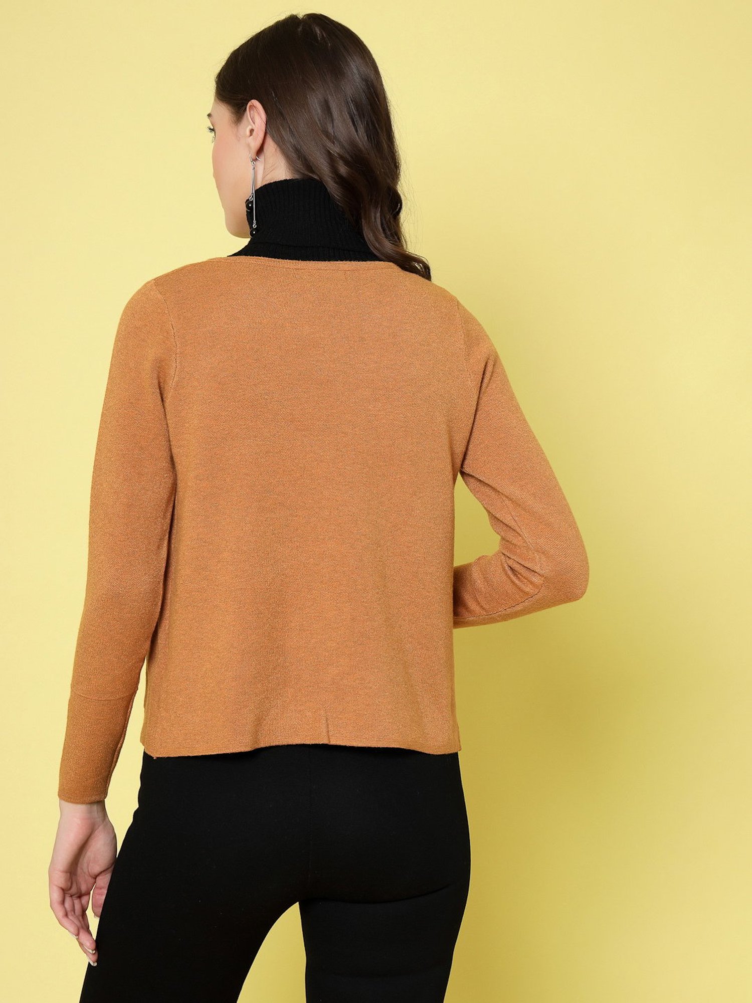Mafadeny Mustard Shrug